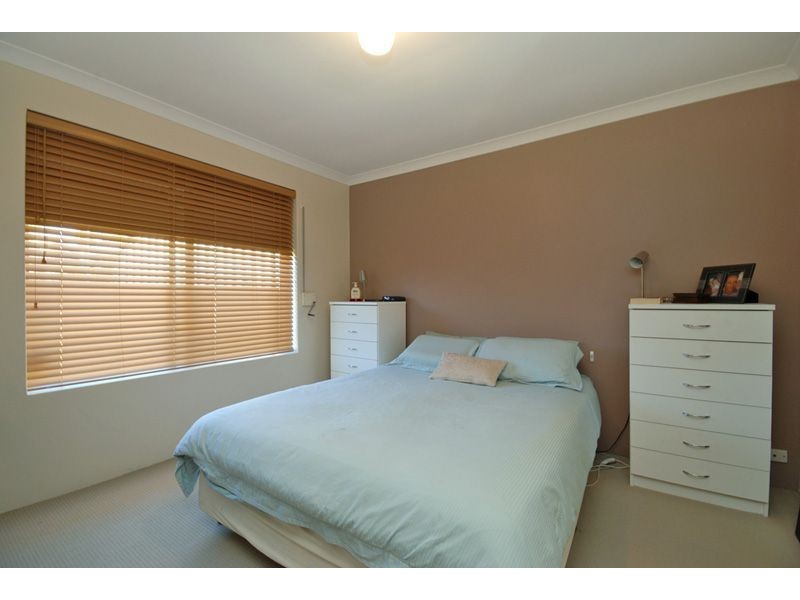 10 Eden Mews, Kinross WA 6028