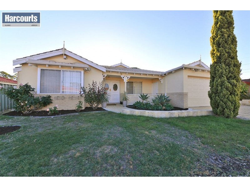 46 Fleetwood Circle, Woodvale WA 6026