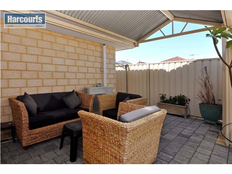 18 Harrison Lane, Madeley WA 6065