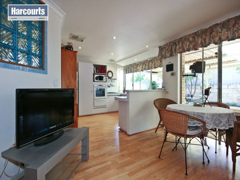 10 Brunel Court, Currambine WA 6028