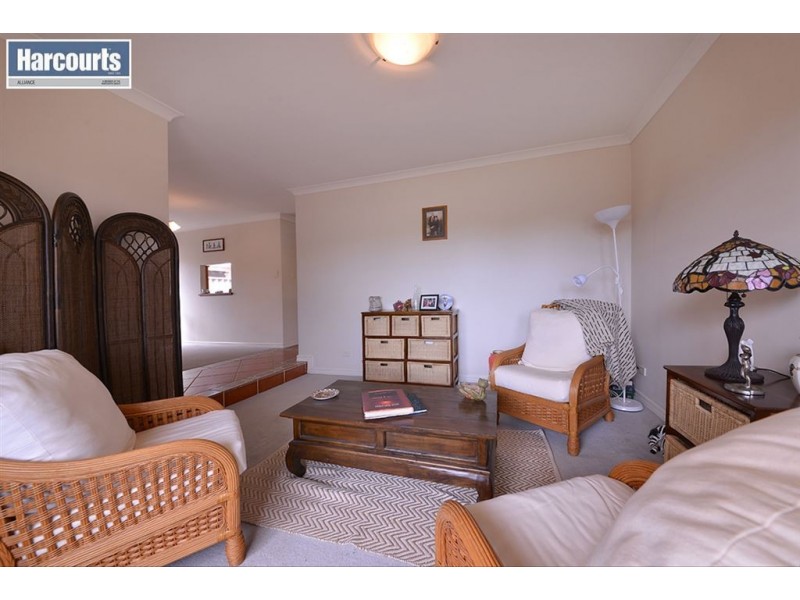 2 Yale Lane, Currambine WA 6028