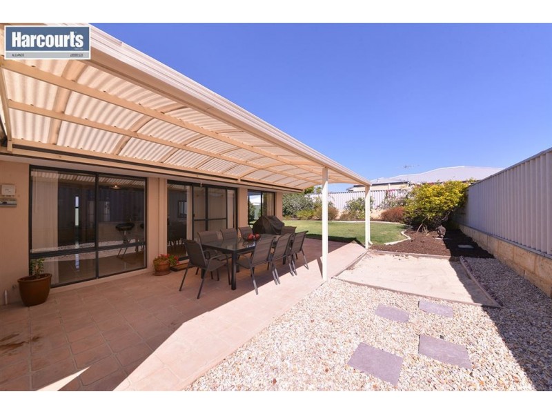 15 Elderiana Link, Banksia Grove WA 6031