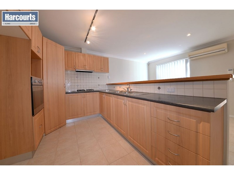 1/21 Narrung Way, Nollamara WA 6061