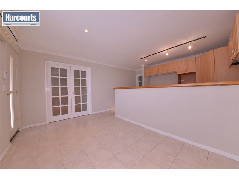 1/21 Narrung Way, Nollamara WA 6061