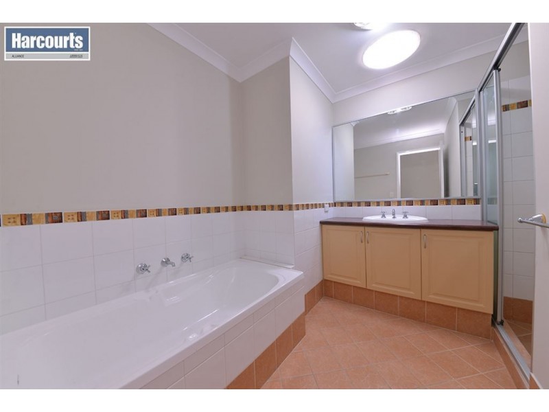 1/21 Narrung Way, Nollamara WA 6061