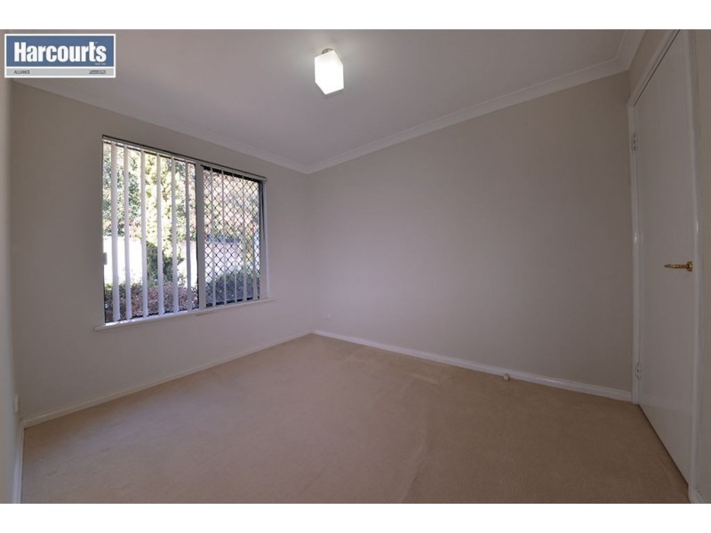 1/21 Narrung Way, Nollamara WA 6061