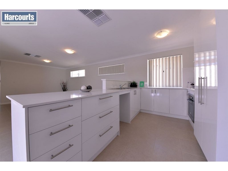 5 Snipe Lane, Tapping WA 6065