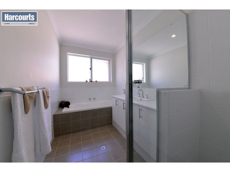 5 Snipe Lane, Tapping WA 6065