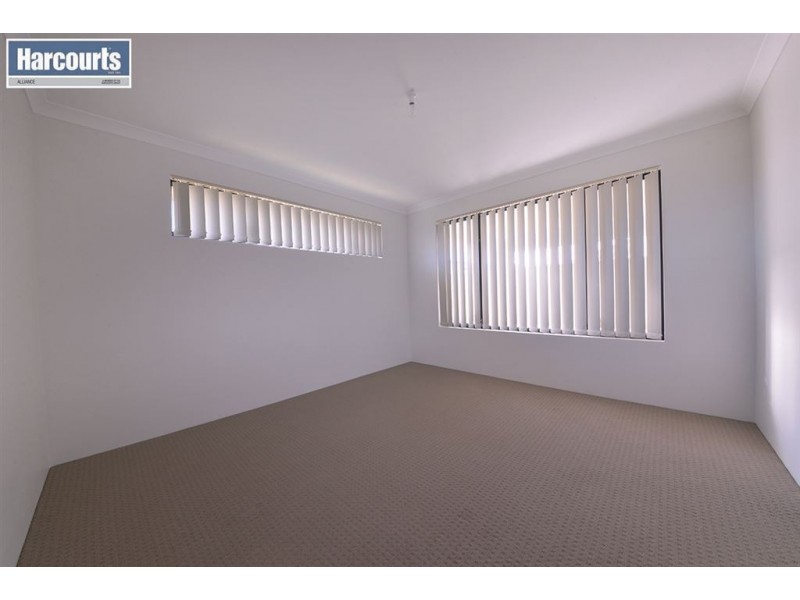 30 Manningtree Approach, Butler WA 6036