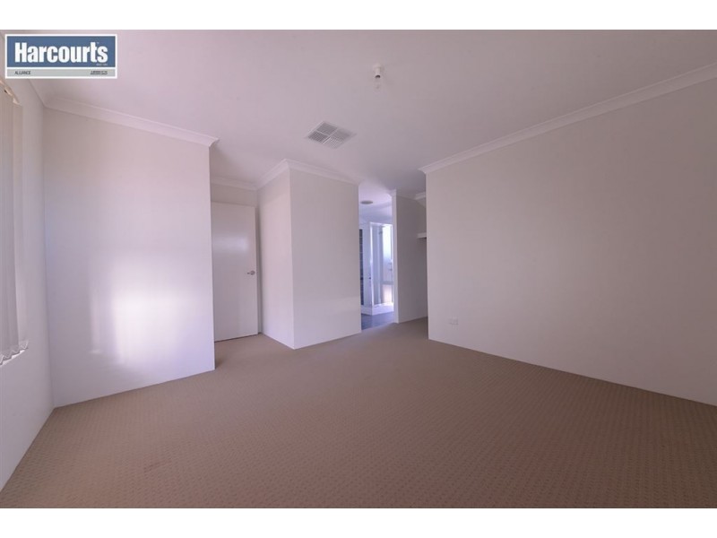 30 Manningtree Approach, Butler WA 6036