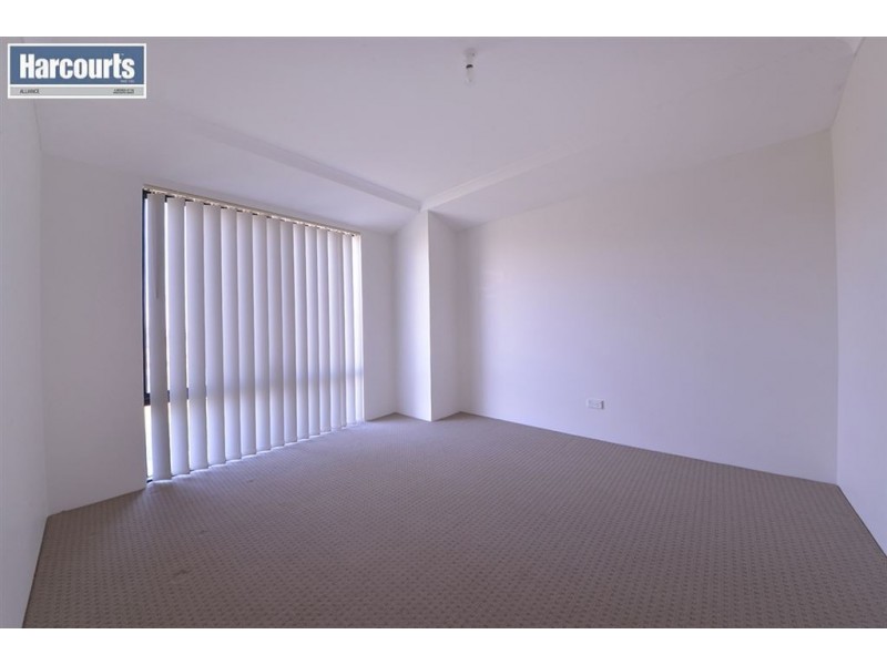 30 Manningtree Approach, Butler WA 6036