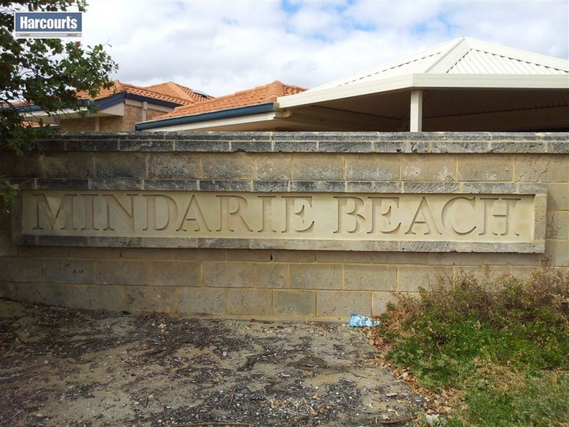 34 Toulon Circle, Mindarie WA 6030