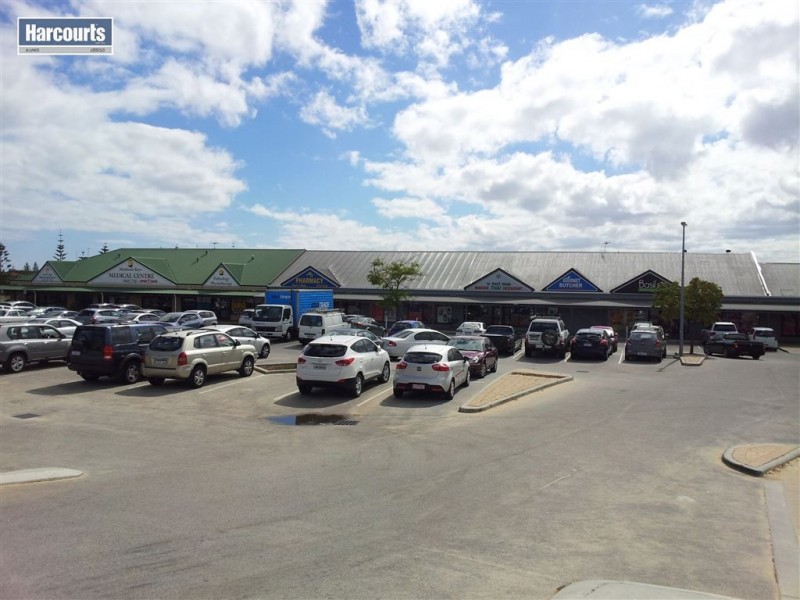 34 Toulon Circle, Mindarie WA 6030