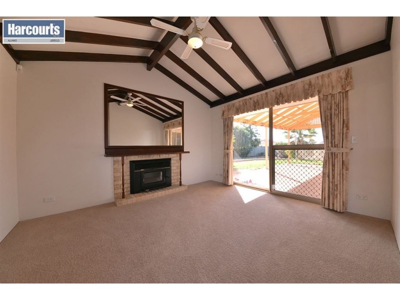 9 Taupo Glade, Joondalup WA 6027