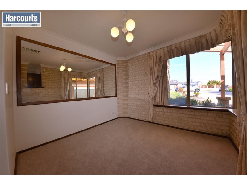 9 Taupo Glade, Joondalup WA 6027