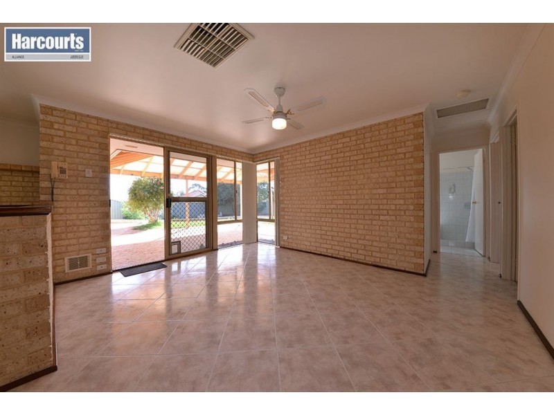 9 Taupo Glade, Joondalup WA 6027