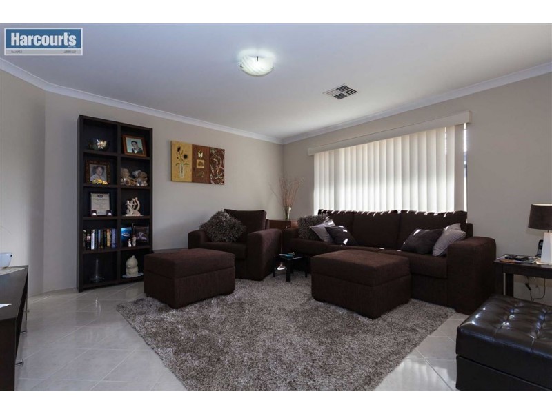 51 Sanctuary Gardens, Ridgewood WA 6030