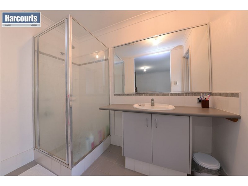 14 Stanbroke Turn, Carramar WA 6031