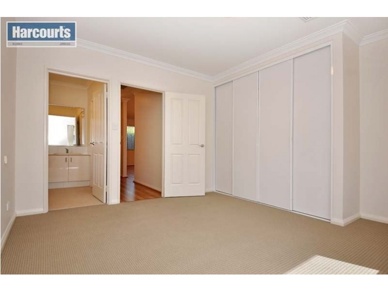 Villa 12 Ashlar Glen Village, 99 Alexander Drive, Dianella WA 6059