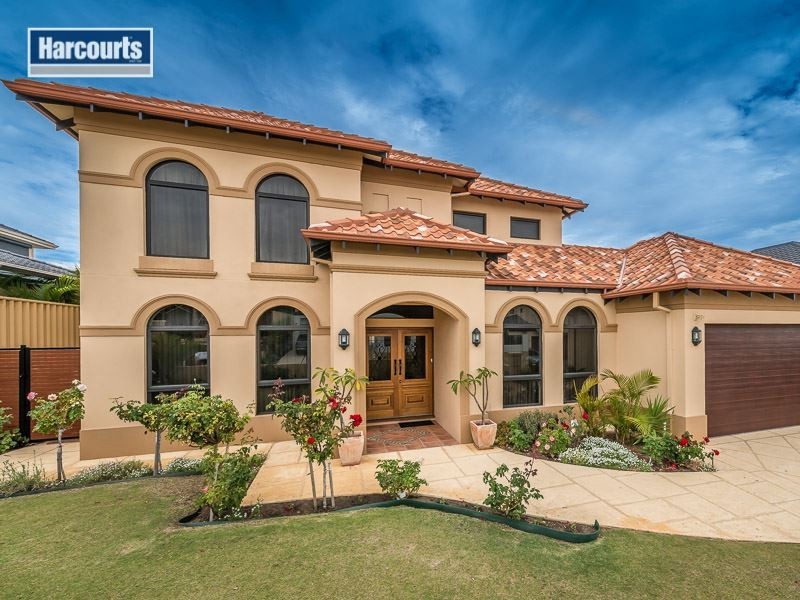 7 St Lucia Road, Iluka WA 6028