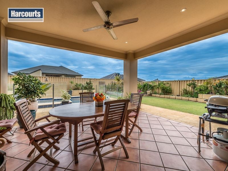 7 St Lucia Road, Iluka WA 6028
