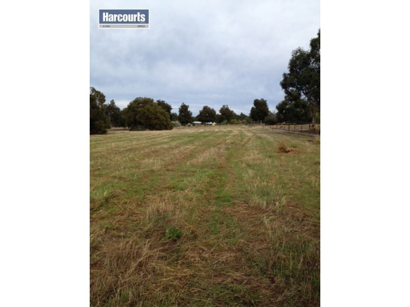 84 Ayrshire Loop Drive, Lower Chittering WA 6084