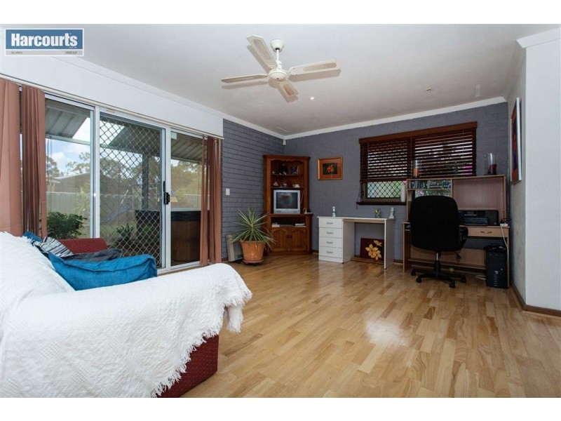 8 Granadilla Street, Duncraig WA 6023