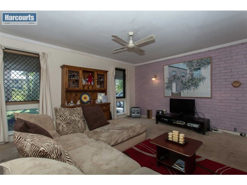 8 Granadilla Street, Duncraig WA 6023