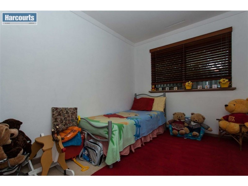 8 Granadilla Street, Duncraig WA 6023