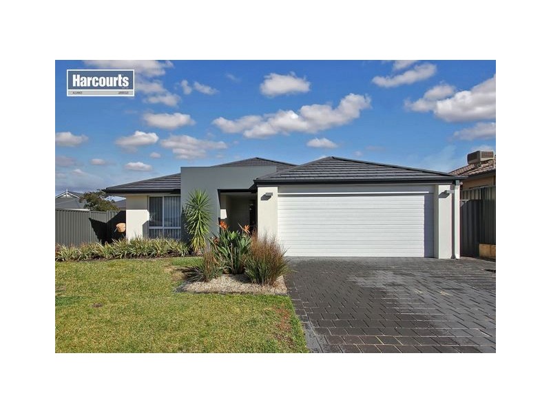 1 Monroe Cross, Aveley WA 6069