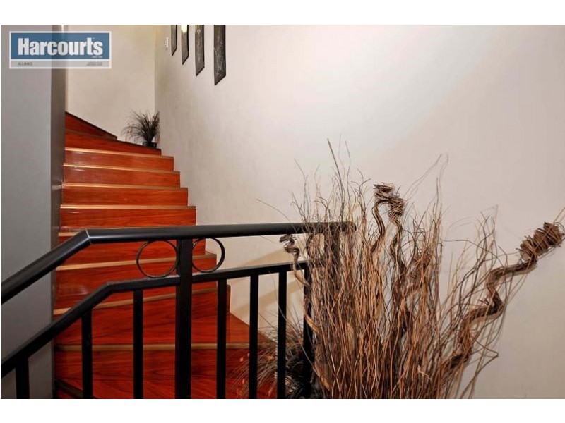 84 Bethwyn Circuit, Madeley WA 6065