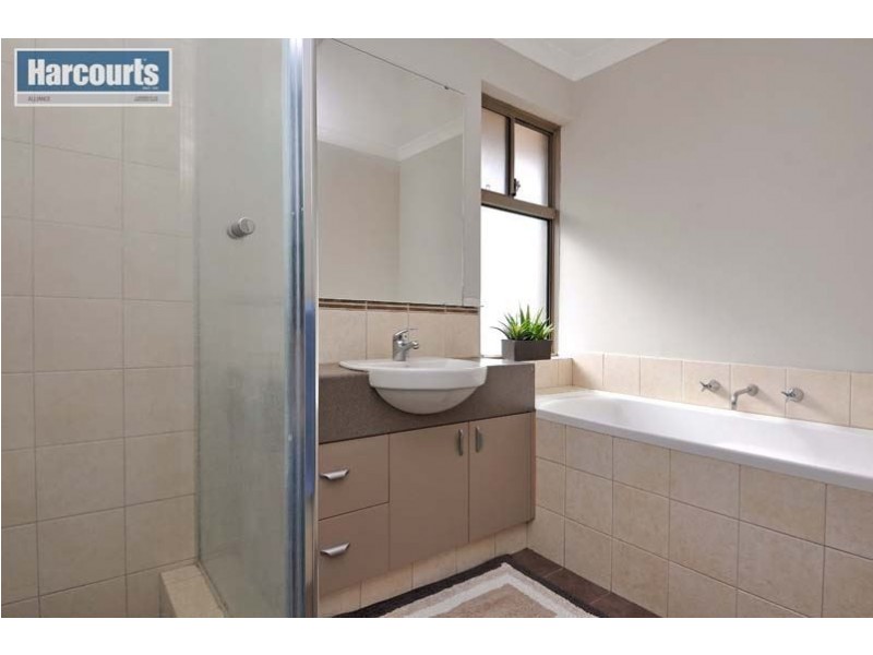 84 Bethwyn Circuit, Madeley WA 6065