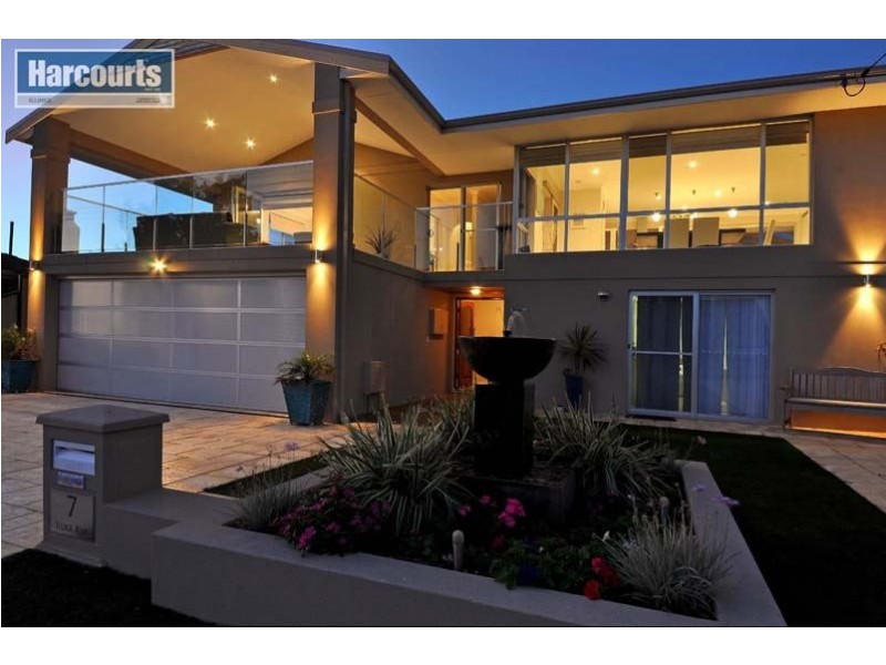 7 Iluka Avenue, Mullaloo WA 6027