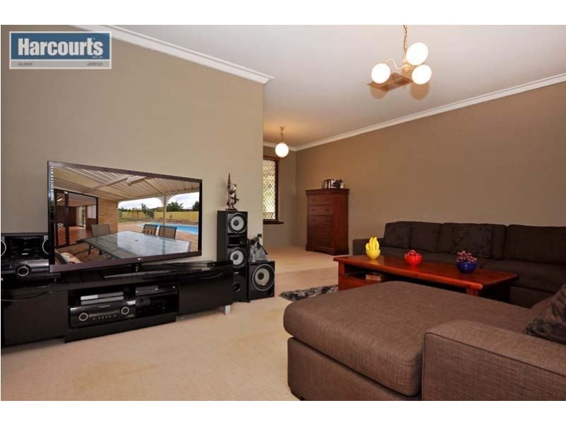 70 Balanus Way, Heathridge WA 6027