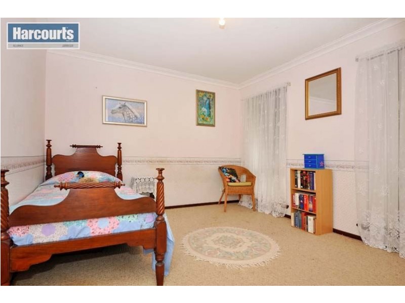 135 Caridean Street, Heathridge WA 6027