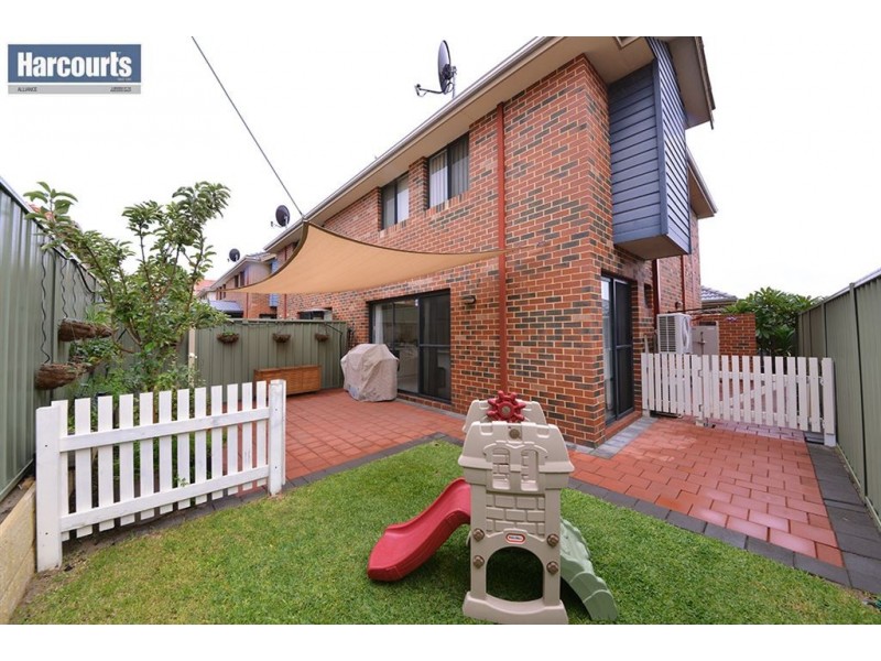 14/40 Hollins Bend, Madeley WA 6065