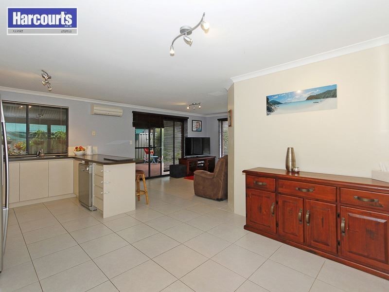 19 Compar Road, Banksia Grove WA 6031