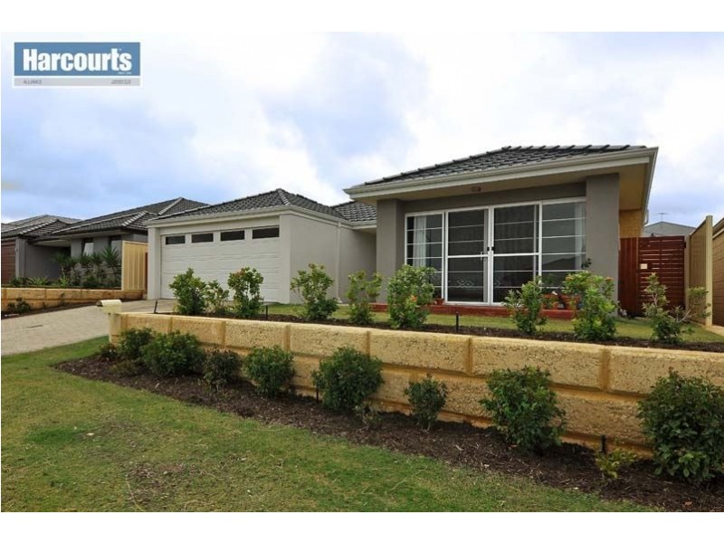 6 Rail Drive, Tapping WA 6065