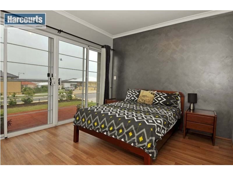 6 Rail Drive, Tapping WA 6065