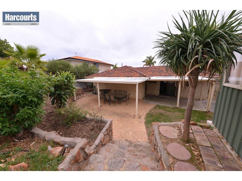 6 Euclid Close, Beldon WA 6027