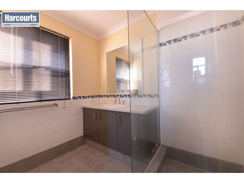 37 Bonnievale Terrace, Wanneroo WA 6065