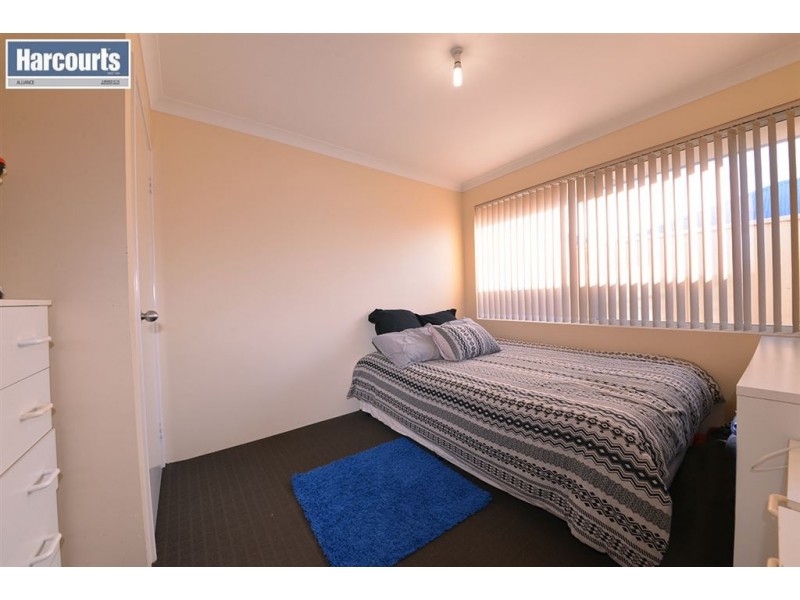 37 Bonnievale Terrace, Wanneroo WA 6065