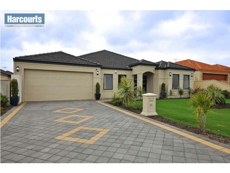 31 Russell Road, Madeley WA 6065