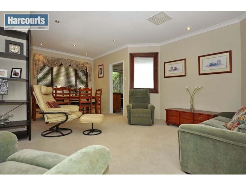 7 Fontana Cove, Joondalup WA 6027