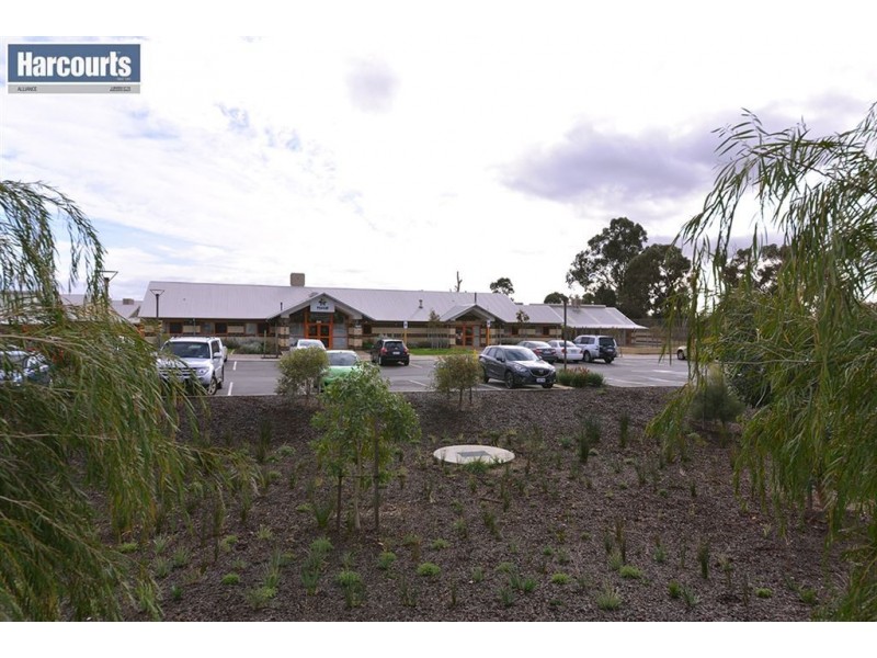 1 Albana Grove, Pearsall WA 6065