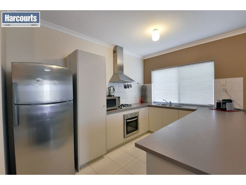 1 Albana Grove, Pearsall WA 6065