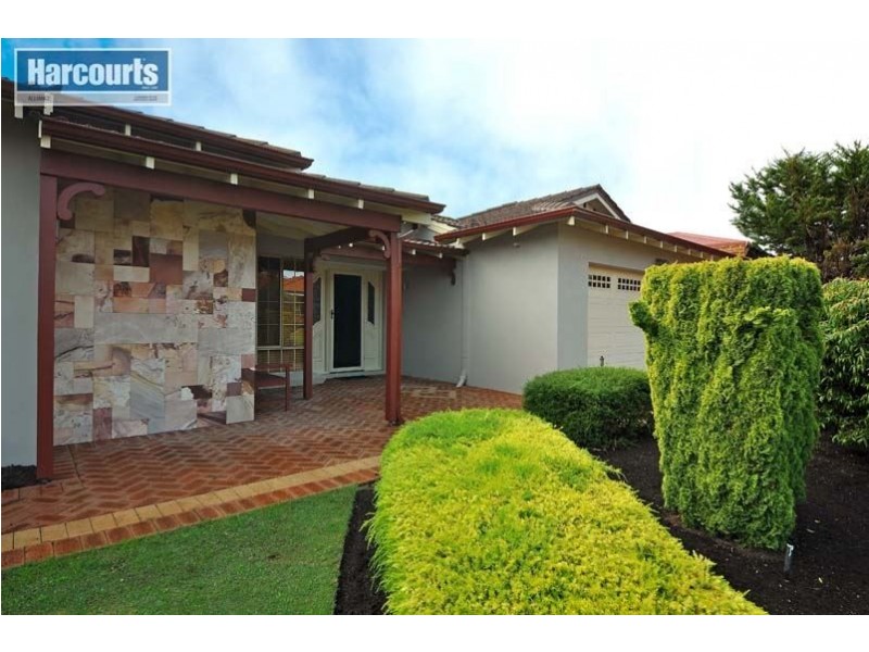21 Aspendale Place, Hillarys WA 6025