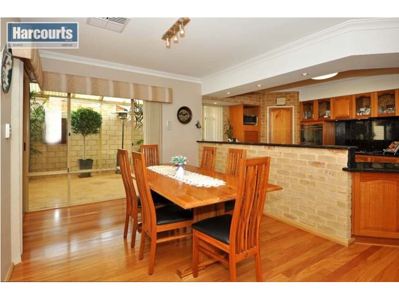 21 Aspendale Place, Hillarys WA 6025