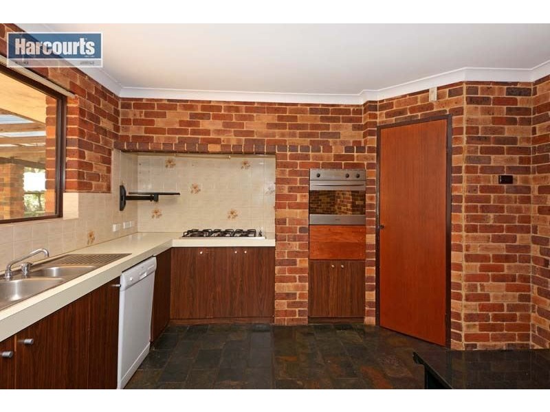 95 Sublime Glade, Carramar WA 6031