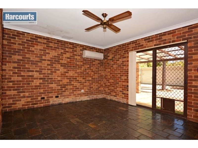 95 Sublime Glade, Carramar WA 6031